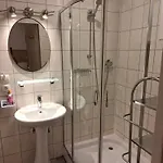 Zirnberg アパートホテル フラタッハ