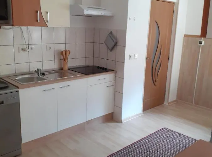 Aparthotel Zirnberg 3*